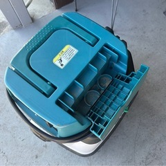 マキタ　乾式専用　業務用集じん機◆無段変速◆訳あり品の画像