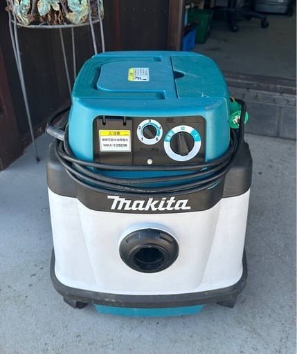 マキタ　乾式専用　業務用集じん機◆無段変速◆訳あり品