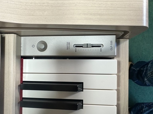 電子ピアノ　中古