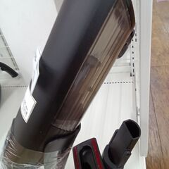★リユースのサカイ水戸店★  ハンディー掃除機   動作確認／クリーニング済み MT6730の画像