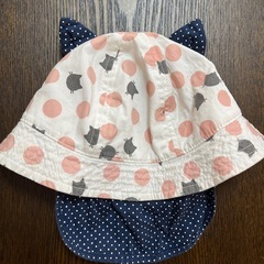 赤ちゃん帽子の画像