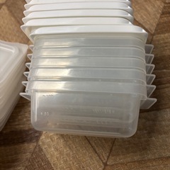 離乳食用　容器の画像