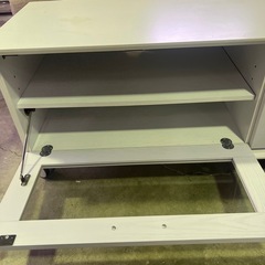 テレビ台の画像