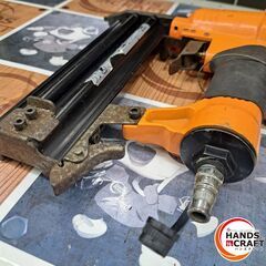 ✨メーカー・型番不明　中古　常圧仕上釘打機　本体のみ✨うるま市田場✨の画像