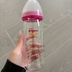 【決まりました】哺乳瓶2点セット 240mlの画像