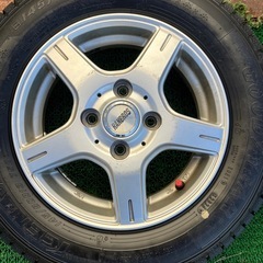 145.80.13スタッドレスタイヤ、スズキアルトで使用の画像