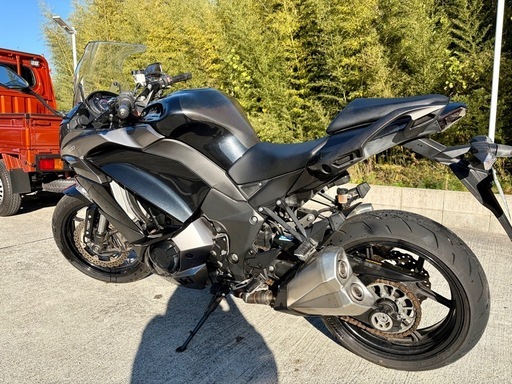 カワサキ Kawasaki Ninja1000 ニンジャ1000　低走行　ワンオーナー　純正パニア付き