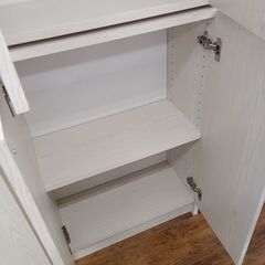 ★リユースのサカイ水戸店★収納棚オフホワイトH192×D28×W60クリーニング済みMT6741の画像