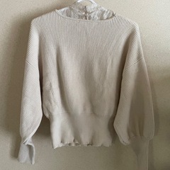 セーター　GRL
の画像