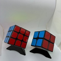 ルービックキューブ2個セットの画像