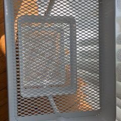 ３段とも高さ調整できるキッチンワゴン（ニトリ製品）の画像