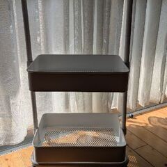 ３段とも高さ調整できるキッチンワゴン（ニトリ製品）の画像