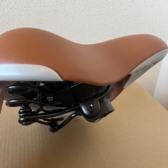 自転車サドル 中古品の画像