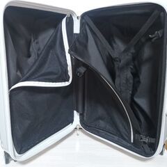 スーツケースの画像