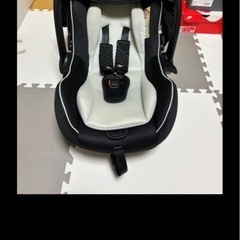 ベビー用品まとめお譲り(柵、イス、ベビーバス色々の画像