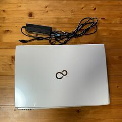 発送可 富士通 Win11 ジャンクの画像