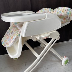 Aprica ハイ&ローベビーチェアユラリズムの画像