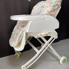 Aprica ハイ&ローベビーチェアユラリズムの画像
