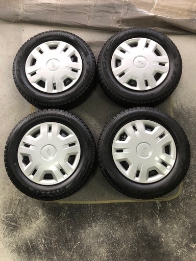 ミラジーノ　スタッドレスタイヤ