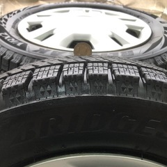 ミラジーノ　スタッドレスタイヤの画像