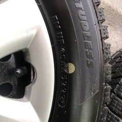 ミラジーノ　スタッドレスタイヤの画像