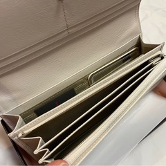 【新品】サマンサタバサの財布の画像
