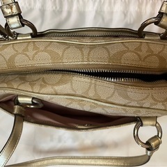 コーチのカバンの画像