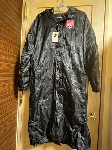 ファジアーノ岡山　ベンチコートSサイズタグ付き未使用品　旧エンブレム