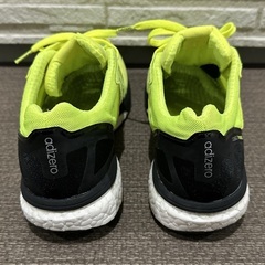 adidas adizero Boston Boost ランニングシューズの画像