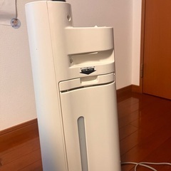 プラズマクラスター 空気清浄機能付き加湿器の画像