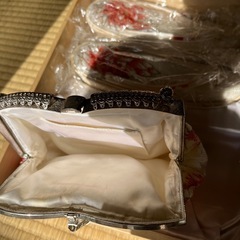 和装　ビーズの草履とバックセットの画像