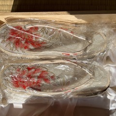 和装　ビーズの草履とバックセットの画像