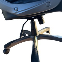 ニトリ ワークチェア エステン Nシールド　BKの画像