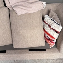 2人掛けソファ
の画像