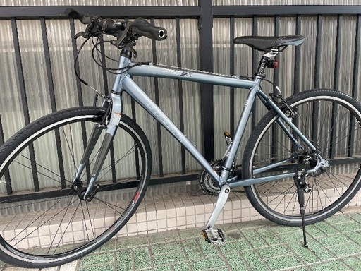 新春セール中❗️?クロスバイク TREK 7.5FX 参考価格:96,000円