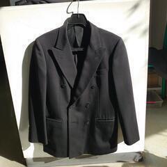 3️⃣【中古・礼服 喪服 Mサイズ 委託品】ブラックフォーマルスーツ ダブル+パンツの画像