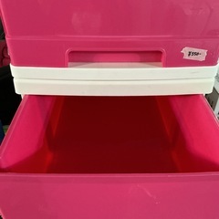 1ケース￥550-🌈収納ケース✨プラスチック製収納ボックス引き出し収納家具インテリア衣装ケース幅34cm奥行き46.4cm高さ23.2cm傷•汚れあり💦ピンク🩷の画像