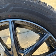 スタッドレスタイヤホイール付き4本セット　1シーズンのみ使用　美品　軽自動車用の画像