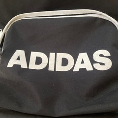 adidas アディダス　リュック　黒　の画像
