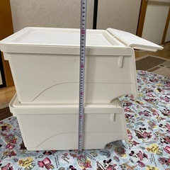 商談中！積み重ねボックス 蓋付き 収納ケース　2個口　中古品の画像