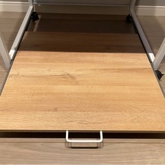 キャスター付きワゴンの画像