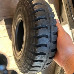 荷車用タイヤ3.50 ～5.0（6PRの画像