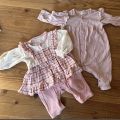 ロンパースまとめ売り　80サイズ　女の子の画像
