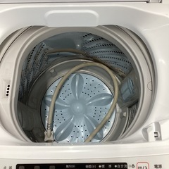 【トレファクピエリ守山店】【取りに来られる方限定】 Hisense　全自動洗濯機 2022年製の画像