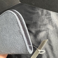 固いフェルト製ペンケース黒・グレー6個ずつ計12個の画像