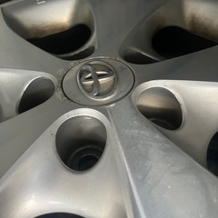 アルファード　　スタッドレスタイヤ4本セット　225/55/17...