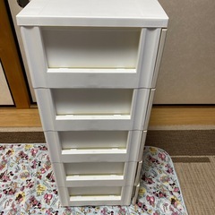 商談中！アイリスオーヤマ ワイドチェスト 5段  幅55×奥行41 アイボリー 美品　中古の画像