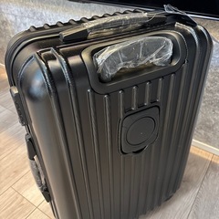 スーツケース Mサイズ新品の画像