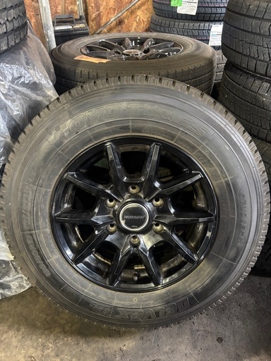 ハイエース　アルミホイール　スタッドレスタイヤ　195/80R15 4本セット