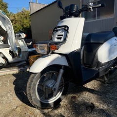 ヤマハ ギア ua08j スクーター 原付の画像